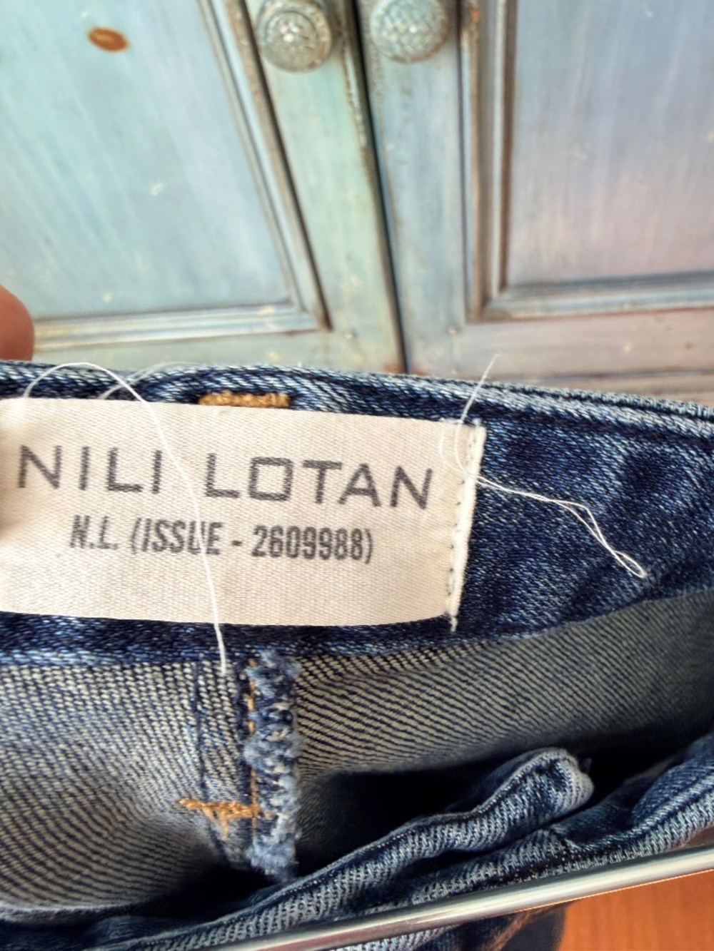 Nili Lotan 'Jackson' Dropped Crotch Denim Jeans In 'Walker' Wash Size 29 - Picture 9 of 11
